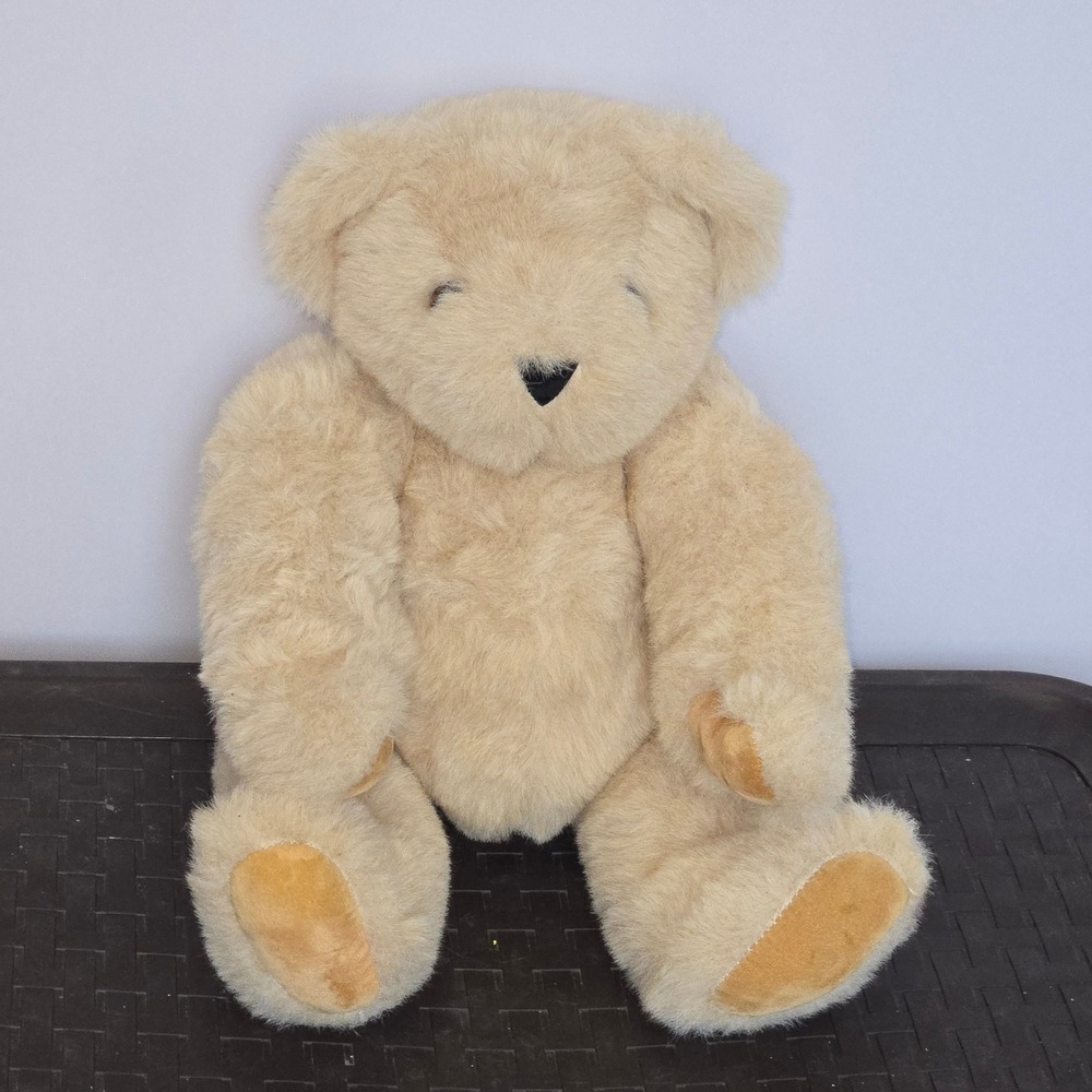 Vermont Teddy Bear Handmade Cream Plush Jointed 15 Inch Classic Collectible